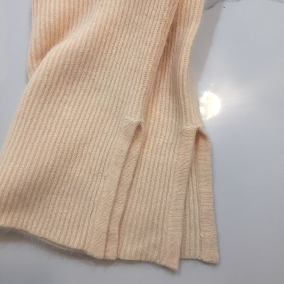 Turtleneck Sweater-lamb-wool and angora sz SMALL - Picture 6 of 9